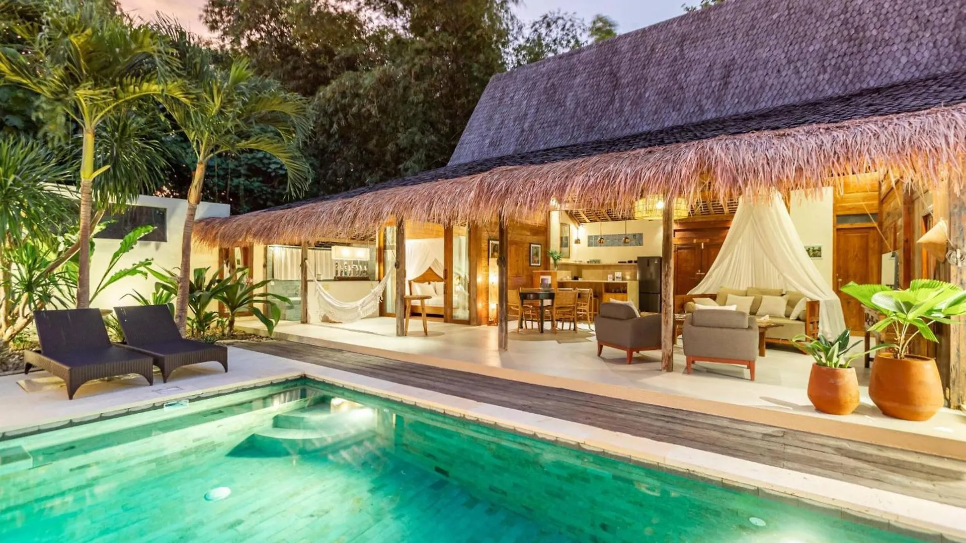 Villa Madah - Secluded & Romantic Retreat 1Br Near Umalas With Private Pool & View  Kerobokan (Bali)