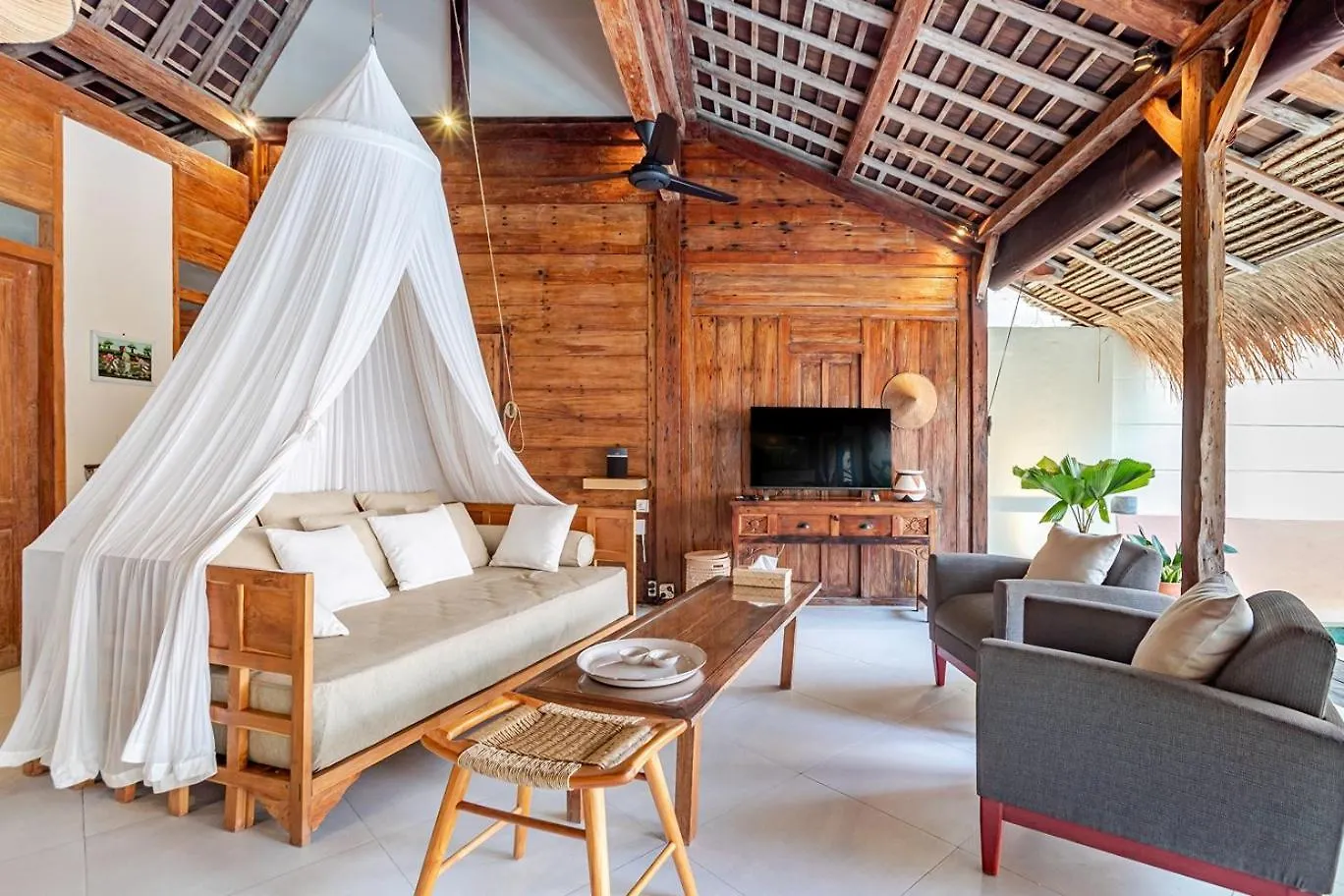 Villa Madah - Secluded & Romantic Retreat 1Br Near Umalas With Private Pool & View Kerobokan