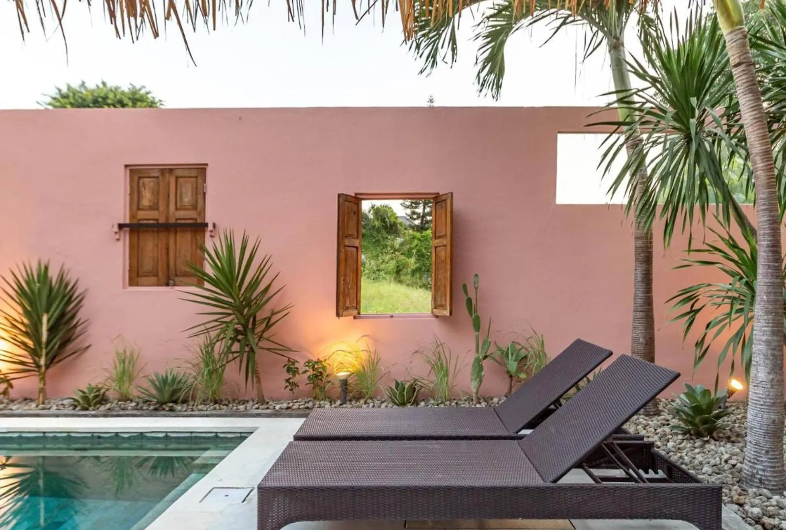 Villa Madah - Secluded & Romantic Retreat 1Br Near Umalas With Private Pool & View Kerobokan